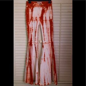 Free People, S-25. Brand new.